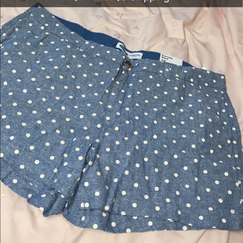 NWT old navy everyday shorts